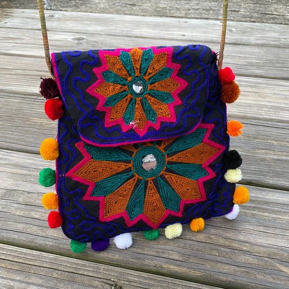 Girl Cross Body Bag Multi Color Embroidery Pom Pom - Picture 1 of 10